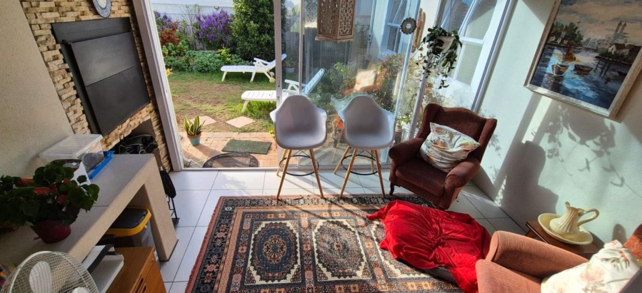 3 Bedroom Property for Sale in Sunningdale Western Cape
